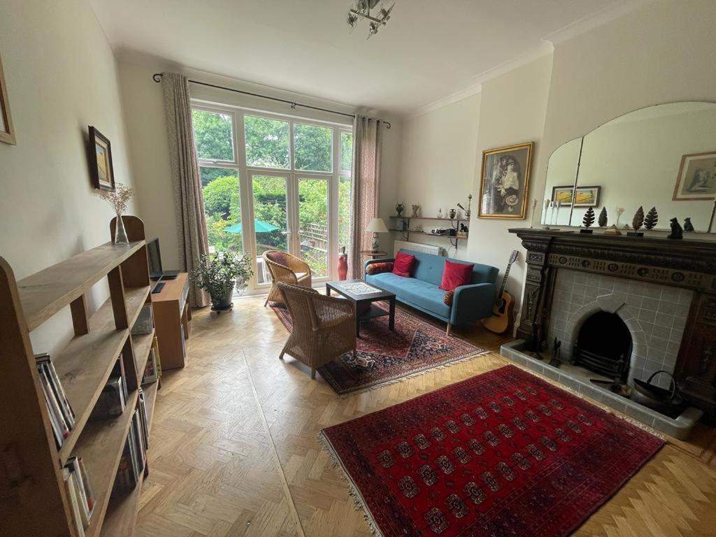 Spacious Holiday Home! London Kültér fotó
